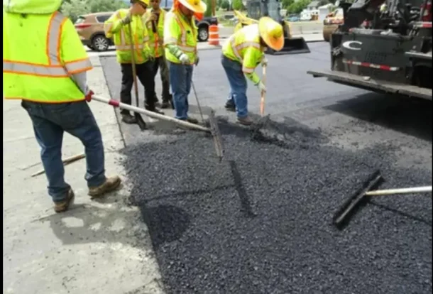 Best Asphalt paving Services